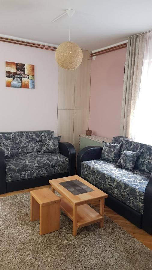 Vrnjačka Banja Apartmani V&F מראה חיצוני תמונה